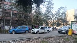 Ямы на 7 Апреля-Мамбетова, - горожанин