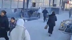 Пыль на тротуаре в Джале из-за строительных работ. Видео