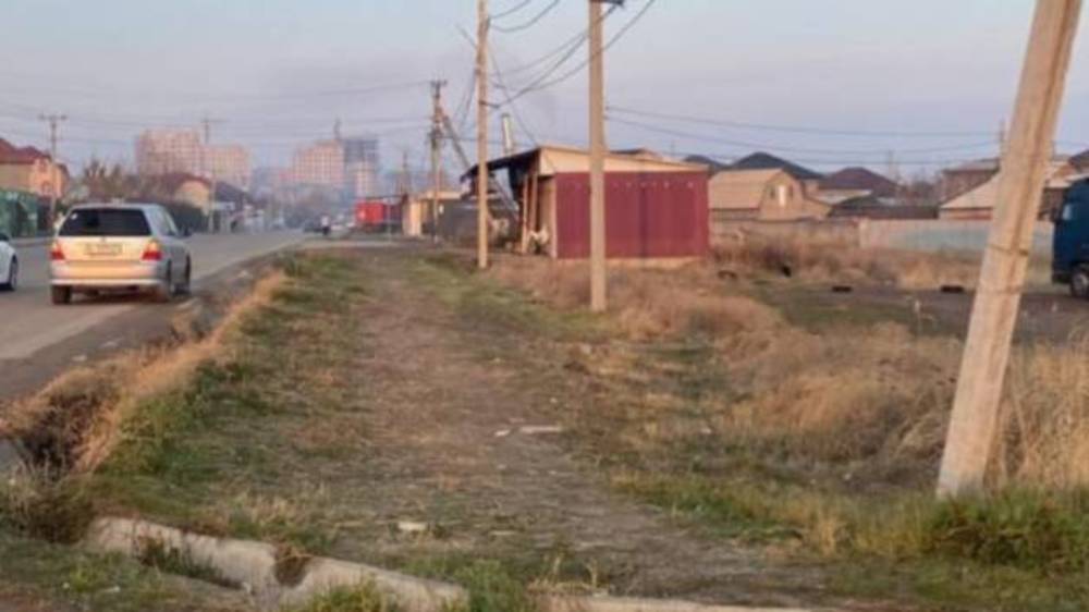 Горожанин просит проложить тротуары в жилмассиве Рухий Мурас