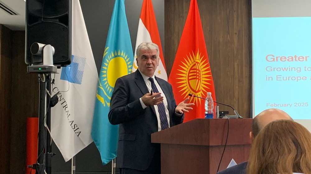 Извалио Изворски