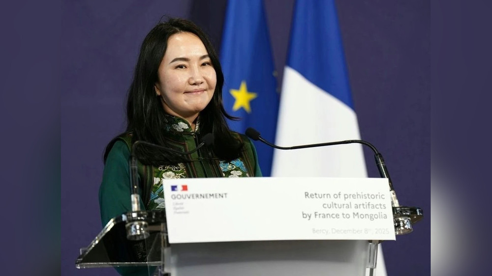 Министр культуры и спорта Монголии Ундрам Чинбат заявила, что «очень важно вернуть окаменелости динозавров».