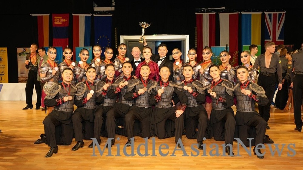 команда Moon Dance