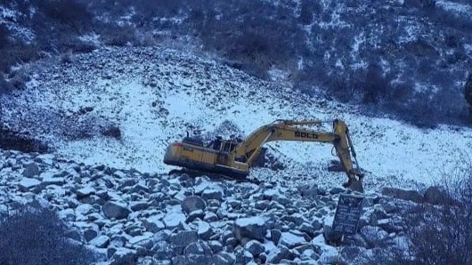 Близ комплекса отдыха в Аламединском ущелье приостановили работы по подготовке к добыче полезных ископаемых