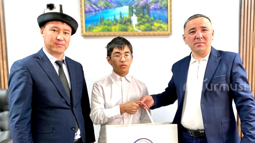 Десятиклассник разработал генплан города Талас и поделился идеями по его расширению