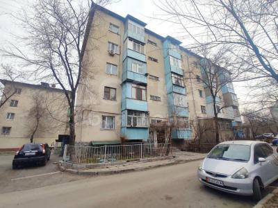 Продаю 3-комнатную квартиру, 72кв. м., этаж - 1/5, Ахунбаева/Малдыбаева.