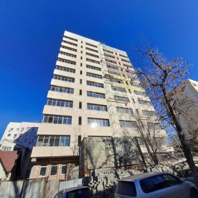Продаю 1-комнатную квартиру, 55кв. м., этаж - 10/10, Панфилова / Боконбаева.