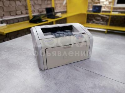 Продаётся принтер HP laserJet 1018 для черно-белой распечатки
