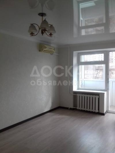 Продаю 3-комнатную квартиру, 55кв. м., этаж - 4/5, Киевская - Манаса.