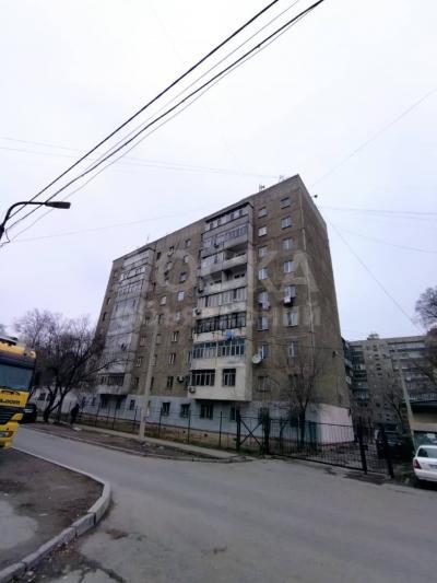 Срочно продаю 3 комнатную квартиру 105 серия, 9/9 эт, р-н Тихий центр, Бишкек 43 500$