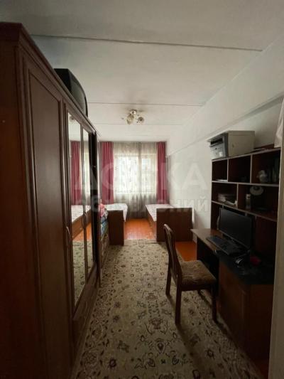 Продаю 2-комнатную квартиру, 48кв. м., этаж - 4/5, Молодая Гвардия/Боконбаева .