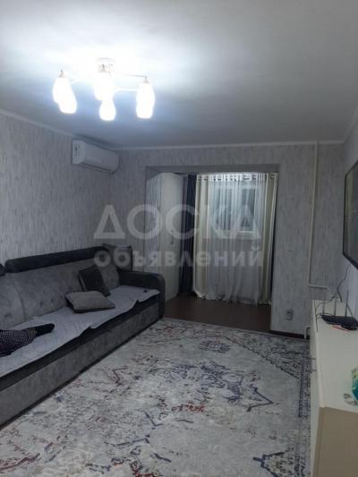 Продаю 2-комнатную квартиру, 42кв. м., этаж - 3/4, Московская/М.Гвардия.
