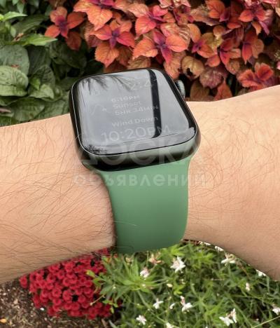 Apple Watch 7/45mm (Green)