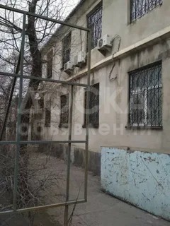 Продаю здание 320кв. м., р-н Маслосырбазы Кулатова / Матросова , .