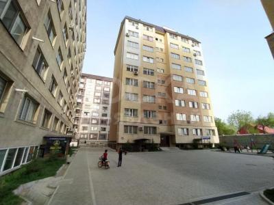 Продаю 2-комнатную квартиру, 56кв. м., этаж - 3/9, Гагарина139.