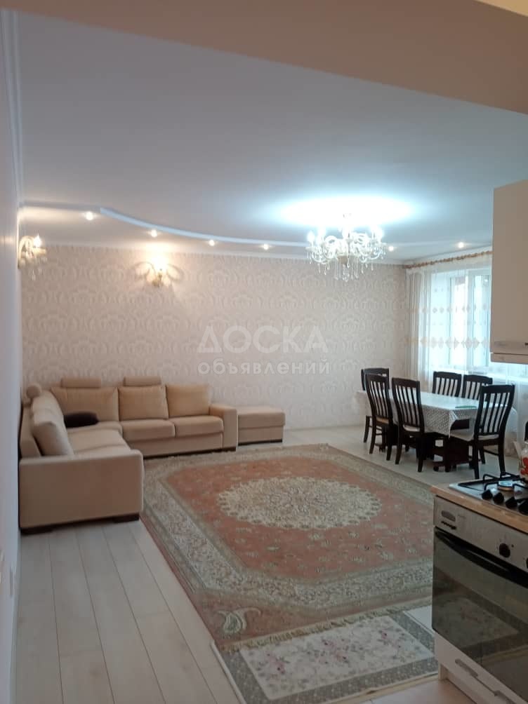 Продаю 4-комнатную квартиру, 176кв. м., этаж - 4/6, Ажибек баатыра - Джунусалиева.
