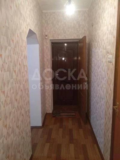 Продаю 2-комнатную квартиру, 50кв. м., этаж - 1/2, Орозбекова Щербакова .