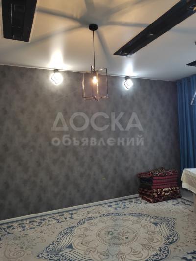 Продаю 2-комнатную квартиру, 35кв. м., этаж - 2/3, Ахунбаева-Алыкулова.