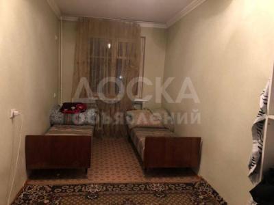 Продаю 2-комнатную квартиру, 45кв. м., этаж - 3/4, Ахунбаева\Душанбинская.