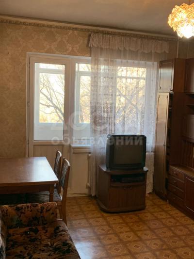 Продаю 3-комнатную квартиру, 62кв. м., этаж - 4/5, Московская/Карпинка.
