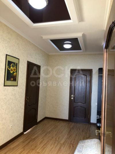 Продаю 3-комнатную квартиру, 118кв. м., этаж - 10/10, Абдымомунова/Исанова.