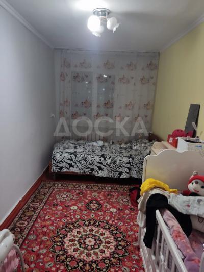 Продаю 2-комнатную квартиру, 42кв. м., этаж - 5/5, Чуй/Турусбекова.