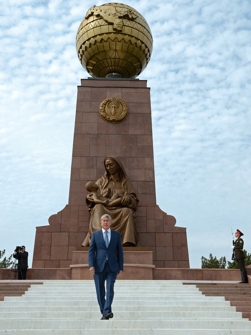 ташкент площадь мустакиллик