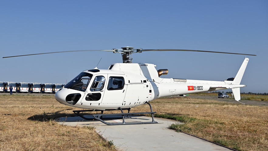 Вертолет Airbus H-125, который был куплен для МЧС