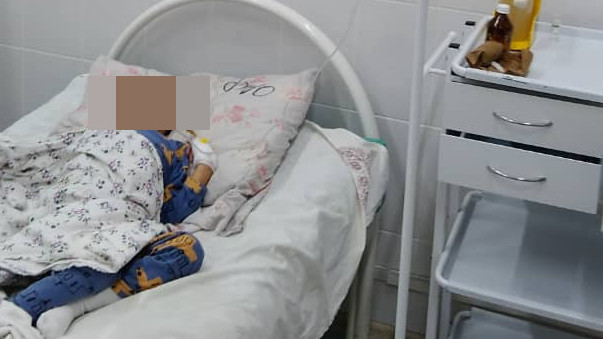 6-летний Юсуф Табалдиев во время нахождения в больнице