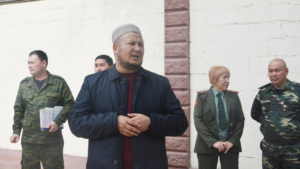 Преподаватель Кыргызского исламского университета Эстебес Ажы