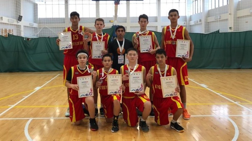 Сборная Кыргызстана по баскетболу среди школьников