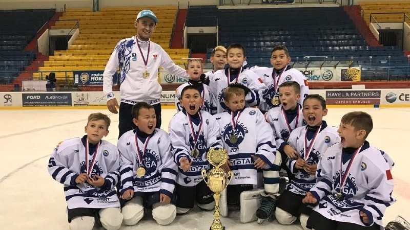 Юношеская сборная Бишкека по хоккею
