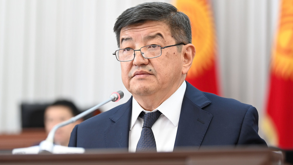 Заместитель председателя кабинета министров — министр экономики и финансов Акылбек Жапаров