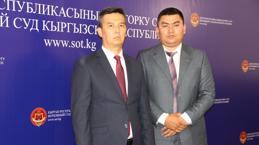 Слева направо: М.Жапаров и М.Шерматов