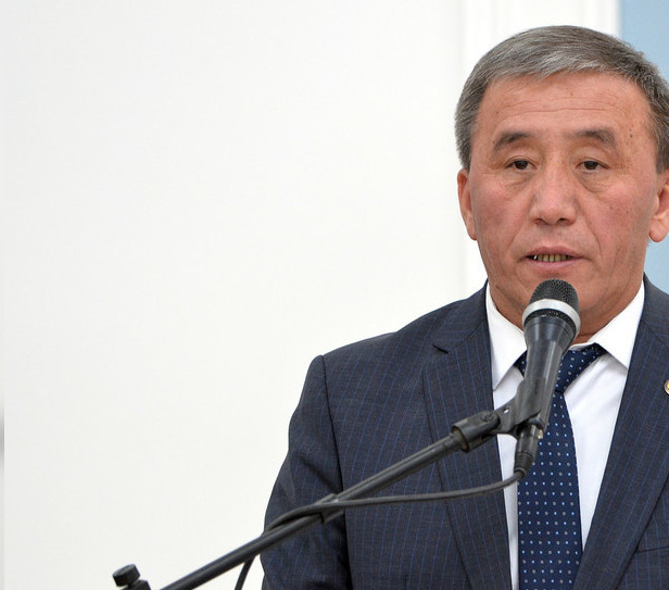Министр сельского хозяйства и мелиорации Эркинбек Чодуев
