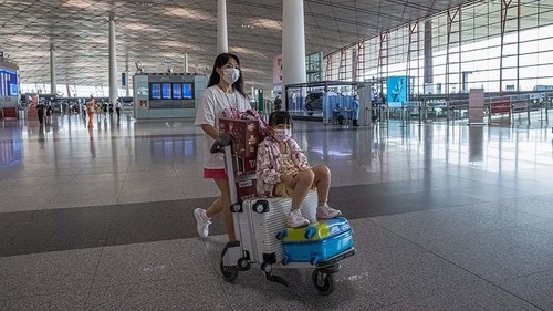 CentralAsia: В Китае 15 чиновников наказали за вспышку нового штамма COVID-19 - Vimarsana News
