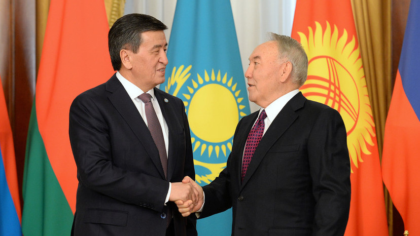 Сооронбай Жээнбеков и Нурсултан Назарбаев // Архивное фото