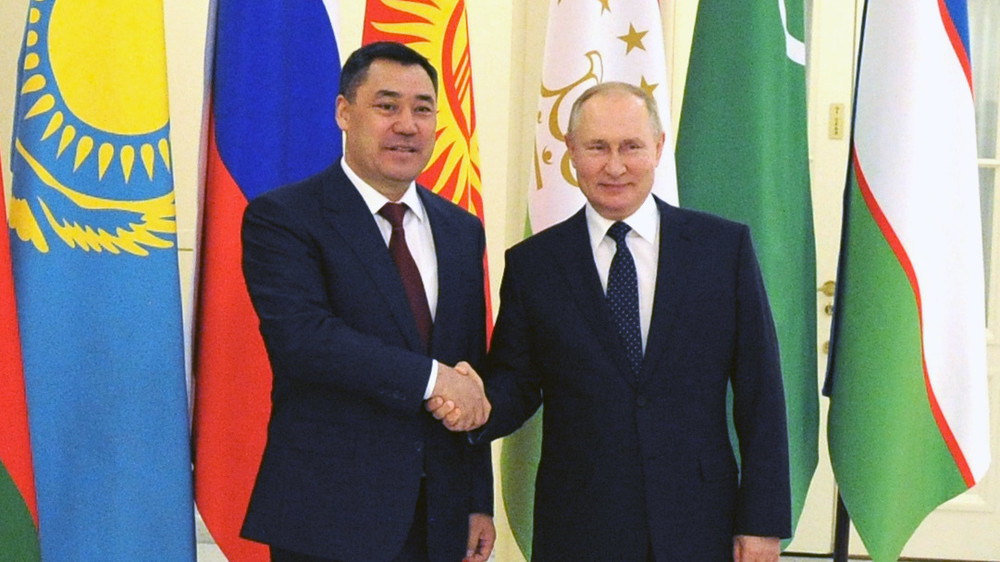Президент Кыргызстана Садыр Жапаров и президент России Владимир Путин