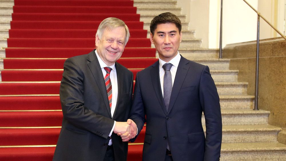 МИД Кыргызстана и Земельный парламент Баварии  обсудили вопросы расширения сотрудничества