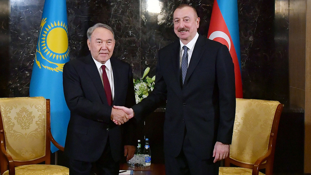 Нурсултан Назарбаев и Ильхам Алиев