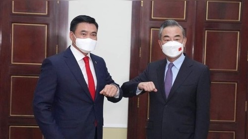 CentralAsia: Ван И встретился с монгольским коллегой и пообещал расширять сотрудничество - Vimarsana News