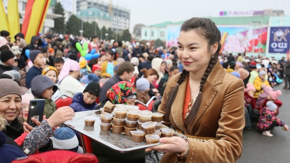 Ош сегодня. Нооруз в Кыргызстане. Нооруз в Ош. Коммерческий банк Кыргызстан Нооруз. Как отметили Нооруз в Бишкеке.