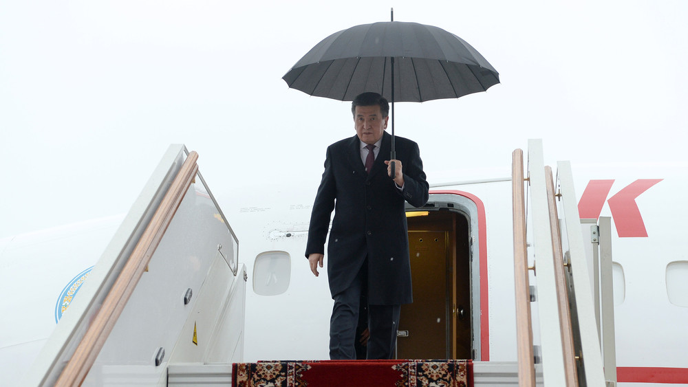 Президент С.Жээнбеков прибыл в Москву