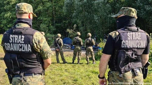 CentralAsia: Суд ЕС призвал Польшу и Латвию помочь мигрантам, застрявшим на границе с Беларусью - Vimarsana News