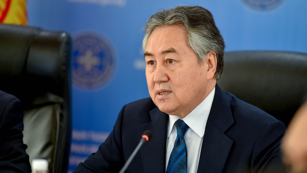 Министр иностранных дел Жээнбек Кулубаев