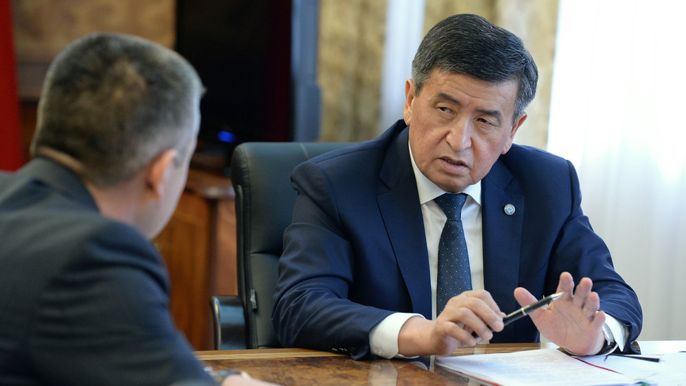 Встреча президента С.Жээнбекова и министра ЧС Н.Мирзахмедова