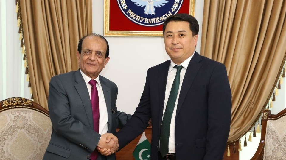 В МИД прошла встреча с послом Пакистана по случаю завершения его дипмиссии 