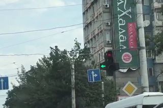 Мэрия об увеличении времени работы допсекции светофора на Абдрахманова-Боконбаева: УОБДД по Бишкеку дано соответствующее поручение
