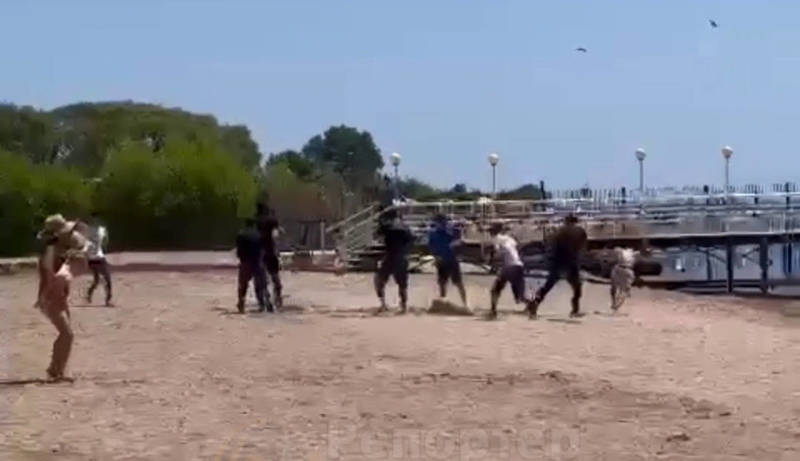 На пляже «Радуги» на Иссык-Куле произошла драка. Видео