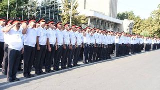 Милиционеров заставляют за свой счет покупать парадную форму к 95-й годовщине образования МВД, - сотрудник