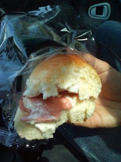 Сэндвич, на упаковке которого было указано, что он с кетчупом, оказался с майонезом, - читатель <i>(фото)</i>